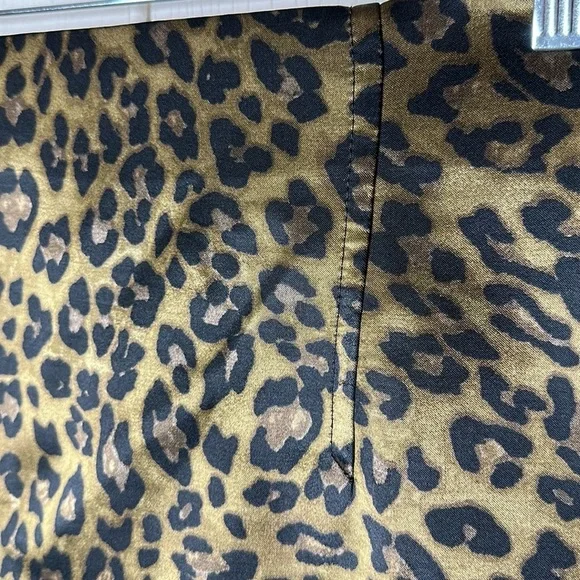 Zara Animal Print Mini Skirt Leopard - Picture 10 of 11